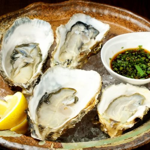 [Oysters produced in Kesennuma, Miyagi Prefecture] 380 yen (418 yen including tax)