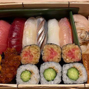 握り　10貫　巻物1本