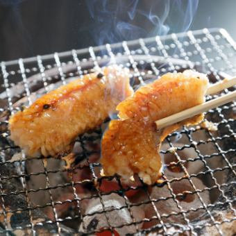 <<Summer only>> [Food only] Seasonal conger eel dishes♪ "Grilled conger eel" and "Conger eel sushi" Enjoy the taste of summer with the "Grilled conger eel course"