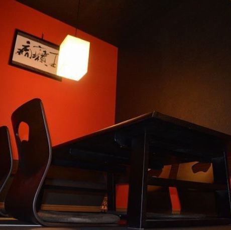 It is a stylish small private room.Recommended for friends and family ♪