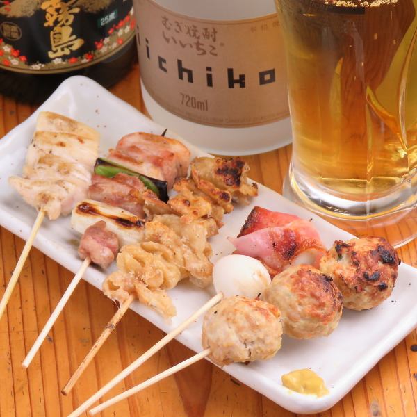 [Great for quick drinks and after-parties] Yakitori and a la carte dishes! Charcoal-grilled "yakitori platter" and plenty of drinks are available!