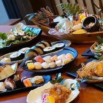 11月（週一至週四）限時優惠：壽司「Ikoi」自助餐及飲品宴席套餐，5,000日圓（含稅）