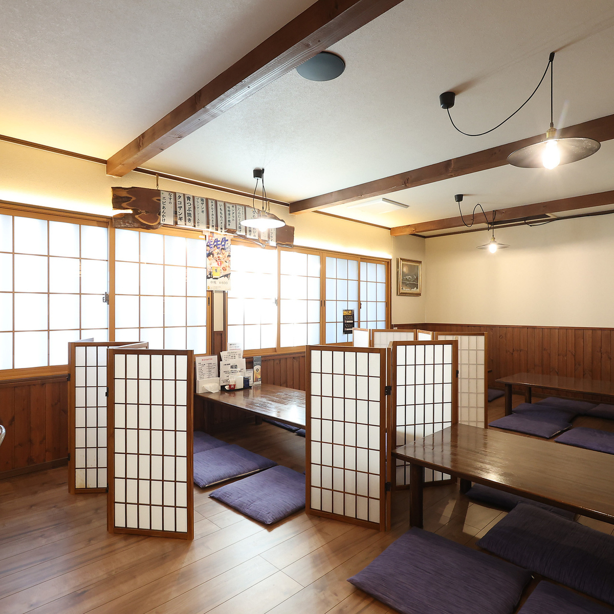 小上がりの貸切利用は20名~最大28名までご利用いただけます!