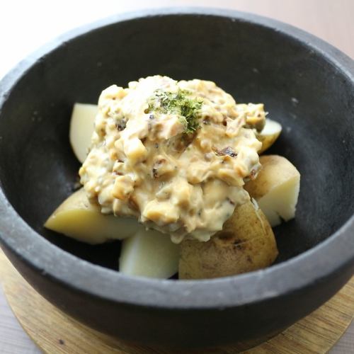 Homemade Tartar Stone-baked Potato Salad