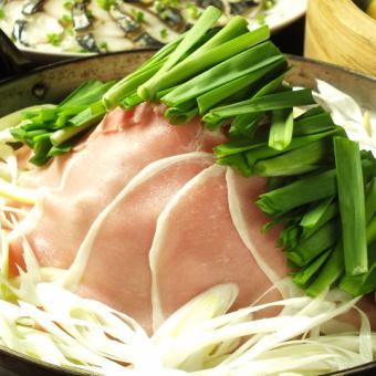 2時間飲放付【お任せ いなせやコース】鳥取大山鶏の白湯鍋に定番メニューの全8品5000円