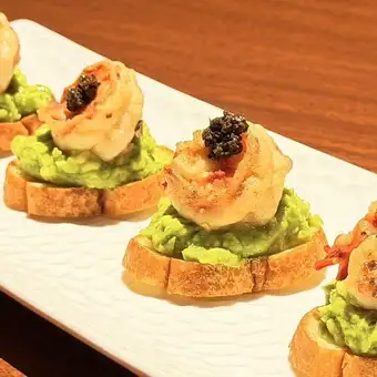 Year-End and New Year Party Special: Higashi-Ginza Branch Exclusive [New Year's Welcome Course] 9 dishes, 2 hours all-you-can-drink included, 5500 yen (tax included)