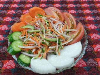 Nepalese salad