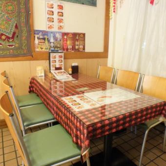 Three table seats that can sit for 2 to 4 people ♪ Please prepare a delightful talk with your meal.Women's Association · Mama · Families ... Responding to a variety of scenes!