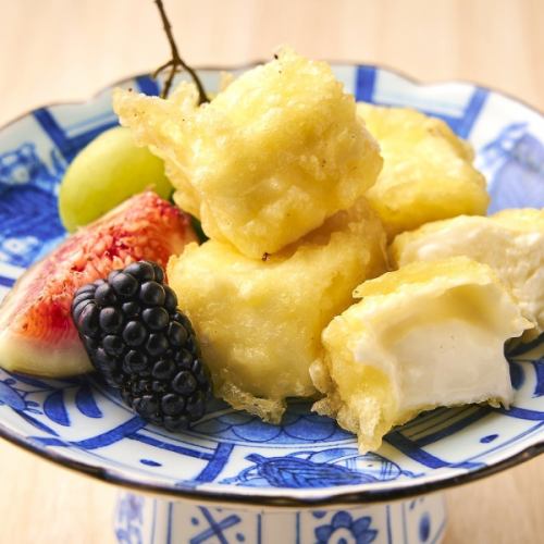 とろけるチーズケーキ天と季節の果実