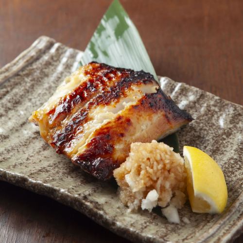 銀ダラ味噌焼き