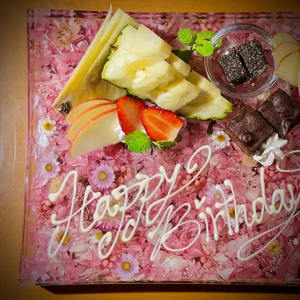 ○料金無料!誕生日・記念日のお祝いにぴったりなデザートプレート