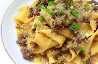 Bologna-style meat sauce