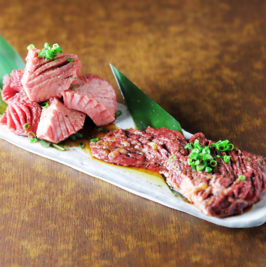 当店名物！人気No1メニュー【厚切り牛タン＆極上ハラミ食べ比べセット】