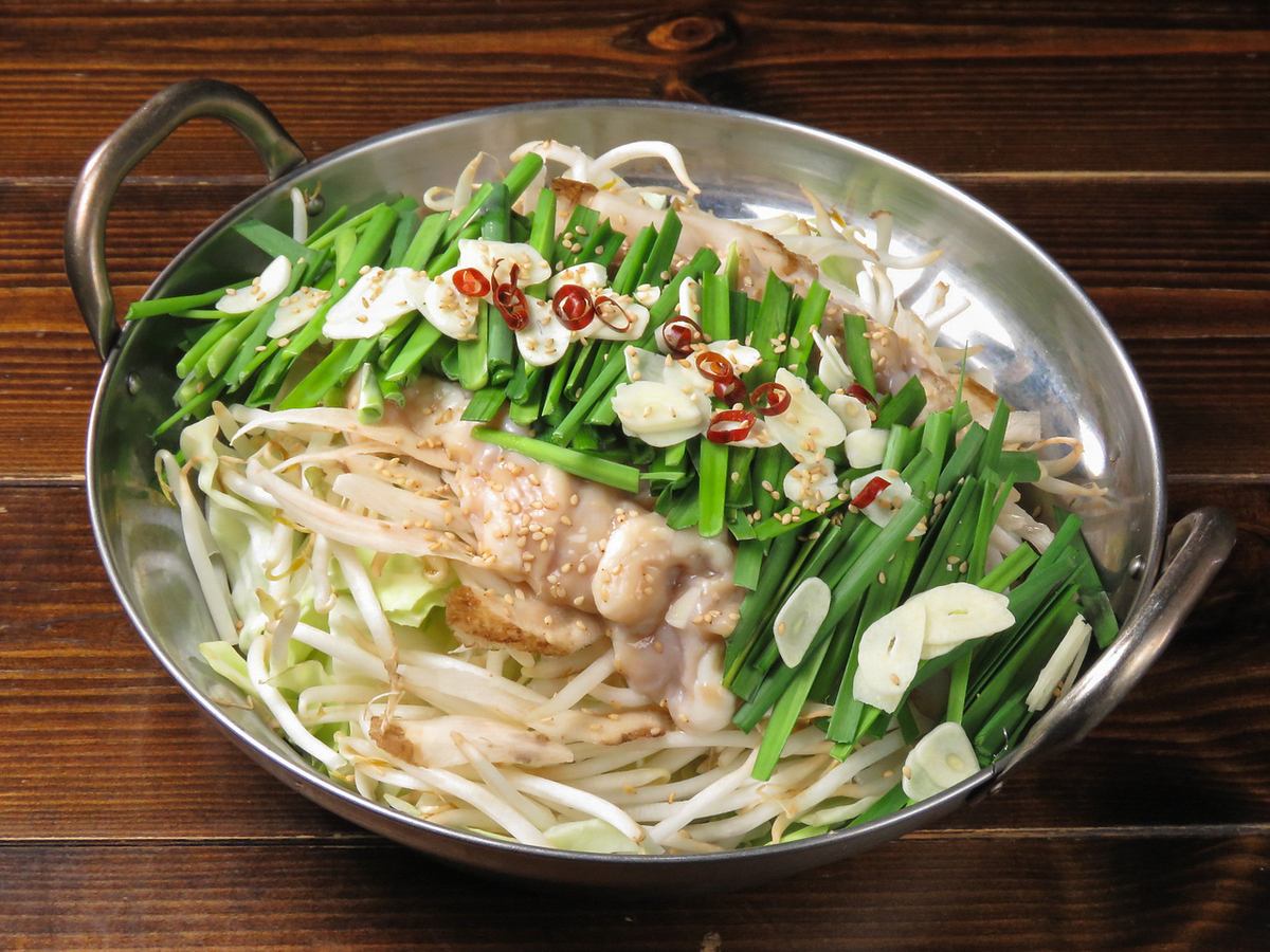 温かい雰囲気の店内で、ゆっくりまったり夜カフェを♪