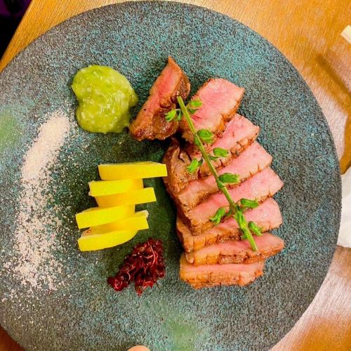 霜降り牛タン炭火やき