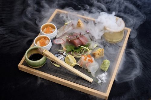 刺身盛り合わせ