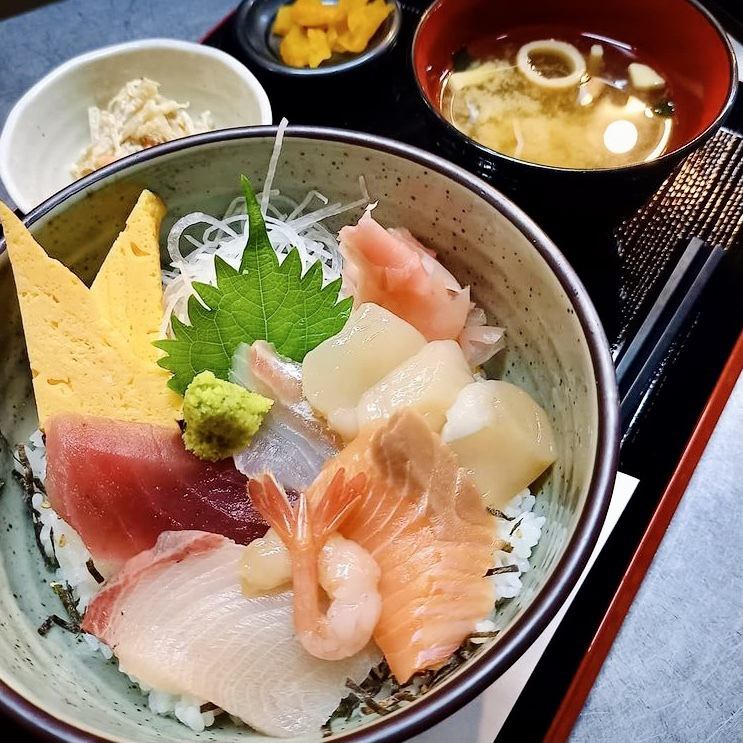 使用北海道食材烹制的精美菜肴！