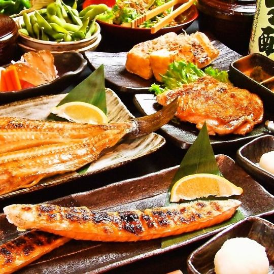 [2 hours of all-you-can-drink included] “Standard course” where you can enjoy our specialty dried fish and meat dishes
