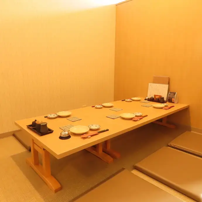 お席 | 居酒屋 たかや 金沢駅前