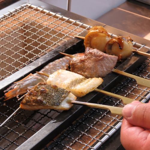 【海鮮串焼き♪】鮮魚を大胆に串焼きに★