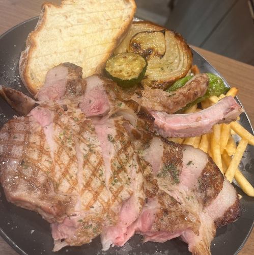 ランチ日替り肉料理