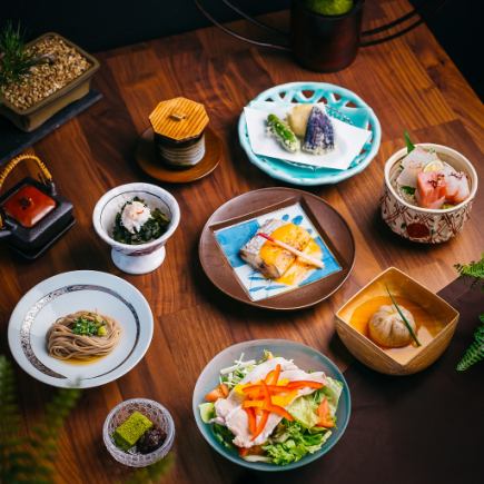夏季限定! 【僅限餐點】「豬肉涮涮鍋沙拉套餐」包含冷豬肉涮涮鍋等廚師用心製作的菜色(共9道菜)