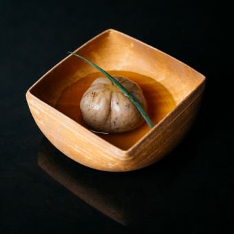 通过与当地人联系，我们现在提供真正美味的食材