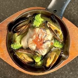 Oysters and Mussels with Japanese Mustard