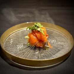 特選サーモンの瞬間スモーク