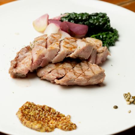 『香り豚』肩ロースのグリル~瞬間スモーク~ 200g前後