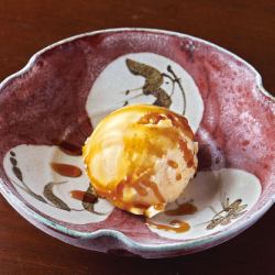 黒蜜がけお豆腐のアイスクリーム