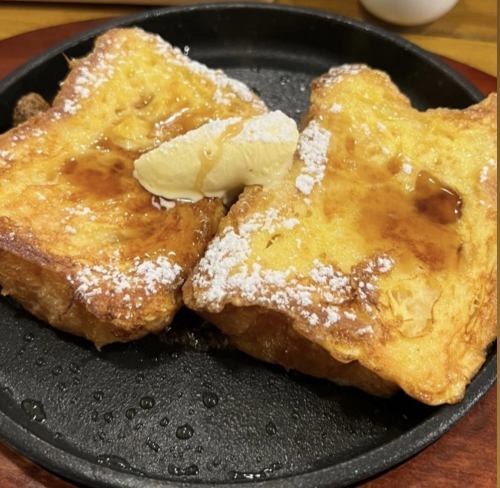 French toast eaten on an iron plate