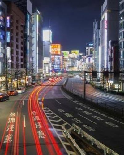 📍街道×古地図×トークイベント
地理カフェトークイベント「地図上で歩く大山街道〜街の記憶を古地図と落語で紐解く夜〜」 https://peatix.com/event/4459057
ちょっとディープな「大人の街歩き時間」、ご一緒しませんか？

落語の熊さんと一緒に、地図でたどる大山街道の記憶。
江戸から続く街の姿、玉電や専用軌道、地図で歩く“もしも”のルート。
そんな「街の読み解き方」を味わえる、夜の地理トークイベントです。

🎁恒例ジャンケン大会も充実！
沿道のお菓子、限定缶バッジ、マンホールカードなど、地理好き垂涎の品をご用意。

📅6/29（日）18:00〜
📍地理系ブックカフェ空想地図（三軒茶屋・駒沢大学）
🎫通行手形 700円＋ワンドリンク

地図と街道に、ちょっと興味がある人にこそ来てほしいイベントです。

#地理好き #街道歩き #古地図 #大山街道 #三軒茶屋 #空想地図カフェ #街の記憶をたどる