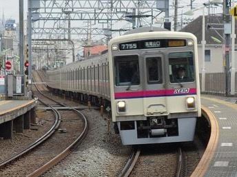 📍昨晩の #すりてつナイト1号
ご乗車いただいた皆さま、ありがとうございました🚋✨
鉄道と地図、そして初三郎の鳥瞰図——語り合う金曜の夜、まさに“クセになる”ひとときでした！

本日もカフェ通常営業中☕📚
地図を眺めながら、昨日の余韻にひたるのもよし◎
イベントで気になったあの一冊、探しに来てみませんか？

🗺️ #空想地図 #地図カフェ #吉田初三郎 #地図好き #鉄道好きと繋がりたい #京王線 #鳥瞰図沼