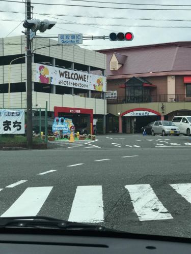 🛣️＼ 말해, 우리 “추천길”!/

#길프레젠테이션

표지, 교차로, 구도, 우회, 포장의 아스팔트 냄새까지 ──
“그 길을 좋아하는” 사람, 말하고 싶은 길이 있는 사람, 모두 집합!

📍8/23(土) 19:00~ @지리계 북카페 공상지도(코마자와대학)

신청은 https://peatix.com/event/4510561

🚗 프레젠 OK, 잡담 OK, 듣는 것만 대환영
🛤 사진·지도·모형·슬라이드, 무엇이든 반입 OK
📺 나고야 CBC 「그 프로그램」준 레귤러의 〇〇씨도 등장 예정!?

⸻

🗓【당일의 흐름(예정)】
18:30 개장
19:00 추도로 프레젠테이션
20:15 미치 토크 프리 타임
21:00 종료 예정

⸻

🎟참가비:일반 800엔/중학생 이하 500엔
🍴1 주문제(식사·음료·술 OK)
💳 현금없는 현금 모두 지원

⸻

🏙 도시계획에 모에 있는 사람
🚧 환상의 미성도가 신경이 쓰이는 사람
🌉 국도의 분기와 교차로에 훨씬 오는 사람

"그 느낌, 여기서 공유하지 않겠습니까?"

#도 랩 #도 프레젠테이션 랩 #지리계 북카페 공상지도
#도로 매니아 #도로 사랑 #교차점 모에
#도시계획 토크 #추천길 #프레젠테이션 #코마자와 이벤트