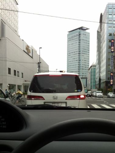 🛣️＼ 말해, 우리 “추천길”!/

#길프레젠테이션

표지, 교차로, 구도, 우회, 포장의 아스팔트 냄새까지 ──
“그 길을 좋아하는” 사람, 말하고 싶은 길이 있는 사람, 모두 집합!

📍8/23(土) 19:00~ @지리계 북카페 공상지도(코마자와대학)

신청은 https://peatix.com/event/4510561

🚗 프레젠 OK, 잡담 OK, 듣는 것만 대환영
🛤 사진·지도·모형·슬라이드, 무엇이든 반입 OK
📺 나고야 CBC 「그 프로그램」준 레귤러의 〇〇씨도 등장 예정!?

⸻

🗓【당일의 흐름(예정)】
18:30 개장
19:00 추도로 프레젠테이션
20:15 미치 토크 프리 타임
21:00 종료 예정

⸻

🎟참가비:일반 800엔/중학생 이하 500엔
🍴1 주문제(식사·음료·술 OK)
💳 현금없는 현금 모두 지원

⸻

🏙 도시계획에 모에 있는 사람
🚧 환상의 미성도가 신경이 쓰이는 사람
🌉 국도의 분기와 교차로에 훨씬 오는 사람

"그 느낌, 여기서 공유하지 않겠습니까?"

#도 랩 #도 프레젠테이션 랩 #지리계 북카페 공상지도
#도로 매니아 #도로 사랑 #교차점 모에
#도시계획 토크 #추천길 #프레젠테이션 #코마자와 이벤트