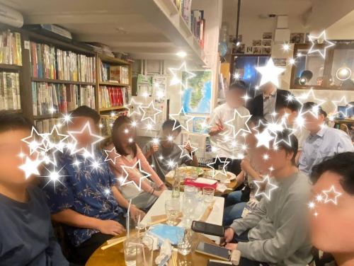 5月24日星期日是国学院大学地理研究学会新成员的例行欢迎会，我们的餐厅座无虚席。
非常感谢您使用我们的服务！😊

事实上，这已成为自 2023 年以来的年度盛事，今年他们再次选择了我们的店铺，这已经是连续第四年了！
店内挤满了热爱地理和地图的学生们，气氛十分活跃。🌍📚

我非常感激能选择这个场地作为如此重要聚会的场所，一个可以就地理问题展开深入讨论的地方。

欢迎您再次光临，无论是来看书还是聊聊地理！
感谢国学院大学地理研究社的每一位成员，也感谢所有新生！✨

#地理书咖想象地图 #国学院大学 #地理研究社 #与地理爱好者交流 #新生欢迎 #地图爱好者 #书咖 #驹泽大学 #想象地图
