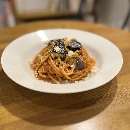 8月の地図ランチ ナスのミートパスタ　Meat spaghetti's with eggplant