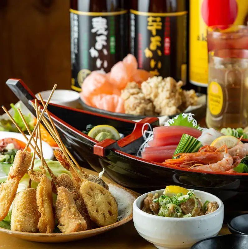 寿司・天ぷら・串カツから各種ドリンクまで約200種のメニューが味わえる！