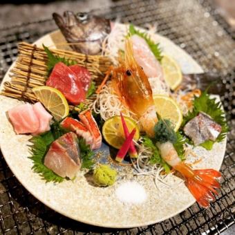 Seasonal robata course (2 hours) 6,600 yen (tax included) All-you-can-drink 9 dishes + 1,650 yen (tax included) for 4 people or more All-you-can-drink local sake