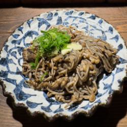 ひと株えのきの藁焼き