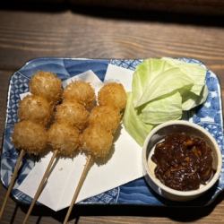 うずらの串カツ - 食べるソースで -