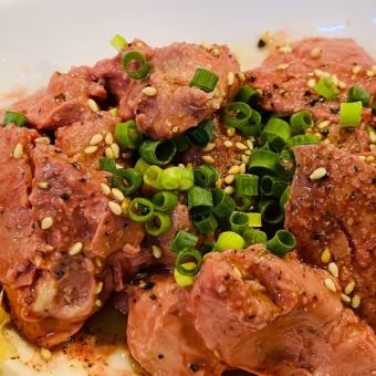 【料理のみ】築地まぐろ焼,肉刺3種盛り,鳥白湯鍋,デザートなど★品数充実全10品！3300円(税込)