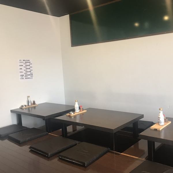 [Safe with children] We have 4 seats for seating 4 people! You can eat with peace of mind even when you are gathering with children! Spread your legs and relax while relaxing. Enjoy your meal and drink.