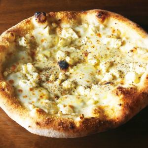 4種チーズのクアトロフォルマッジ レギュラー