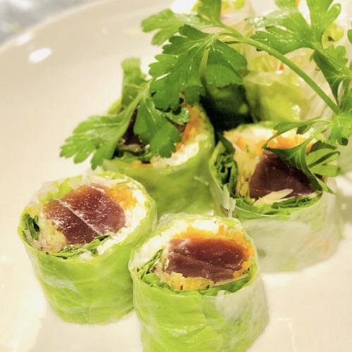 Fresh tuna spring rolls