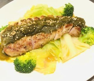 岩手県産岩中豚ロース(SPF)グリル高菜のソース