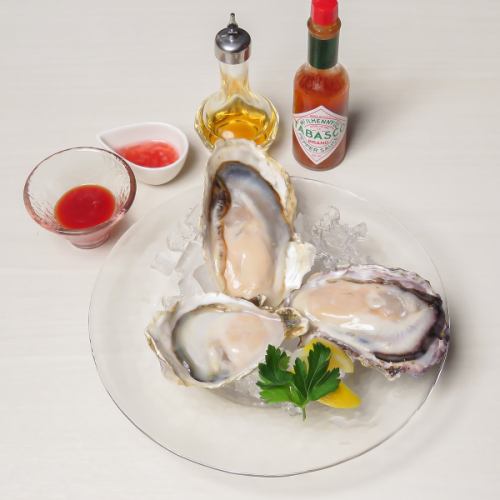 日本各地の旬を味わえる生牡蠣