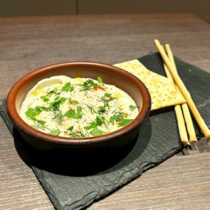 セルヴェル・ド・カニュ　クラッカー＆グリッシーニ添え