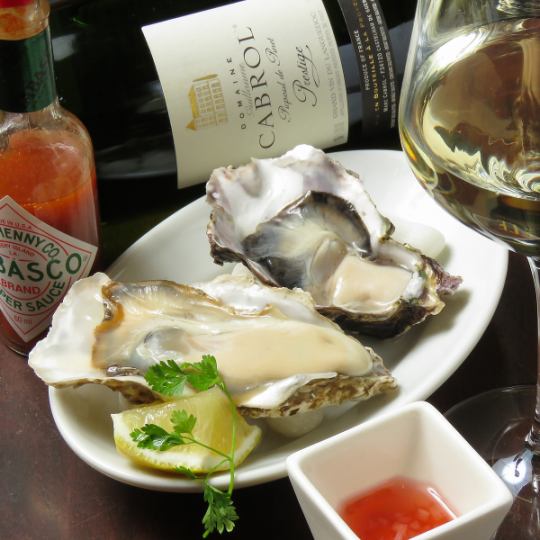 ★17:00～18:30まで【Oyster Hour～オイスターアワー】～生牡蠣1ピース400円